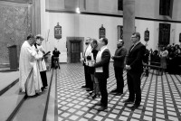 /album/velikonocni-vigilie-a-krest-katechumenu-4-4-2026-foto-jan-bezucha/bila-nedele-antonin-2026-043-jpg/